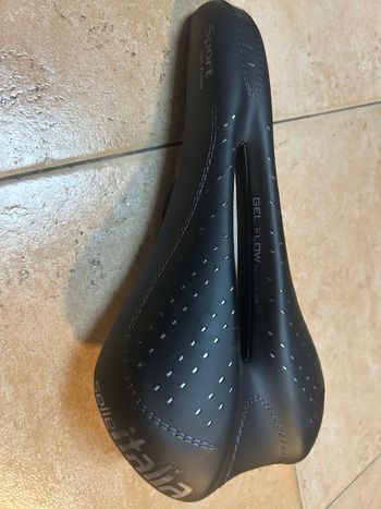Used Colnago V3 Shimano 105 Di2 2024 Road & Gravel, Black — image 8 of 8