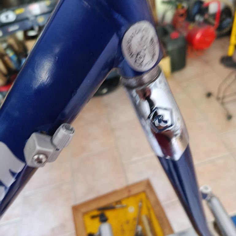 Używany Rossin In Titanio Hyperion Frameset 1994 Road & Gravel — zdjęcie 9 z 10