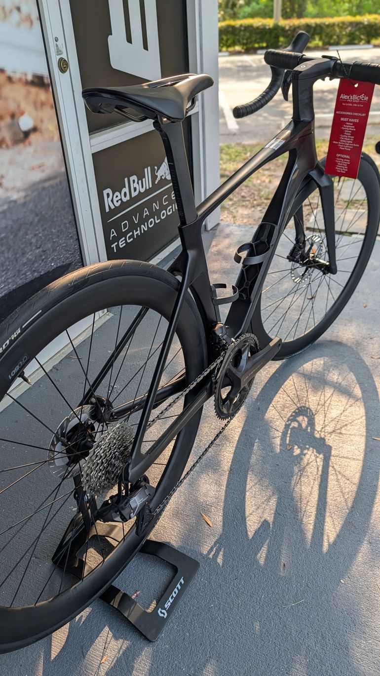 Used BMC Teammachine R 01 FOUR 2024 2024 Road & Gravel, Black — image 5 of 5