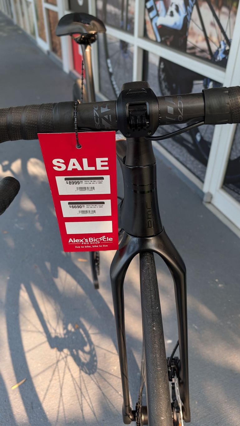 Used BMC Teammachine R 01 FOUR 2024 2024 Road & Gravel, Black — image 4 of 5