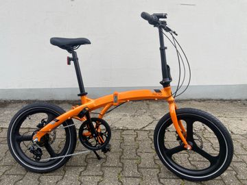 Used Pacto Custom 2026 Urban, Orange — image 2 of 17