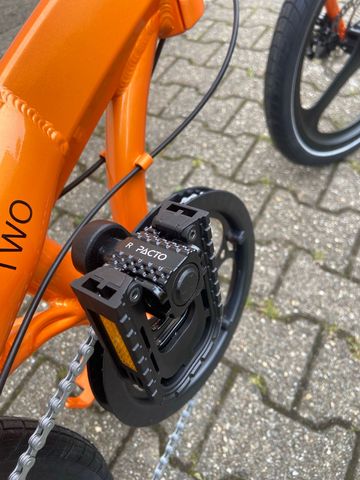 Used Pacto Custom 2026 Urban, Orange — image 12 of 17
