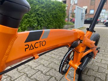 Used Pacto Custom 2026 Urban, Orange — image 6 of 17