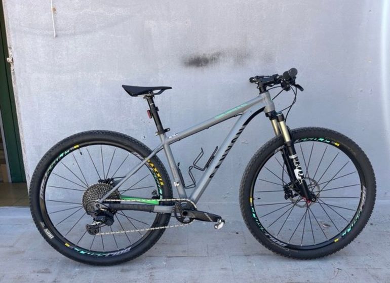Used Canyon Grand Canyon AL SL 7.0 2020 2020 Mountainbike, Light Gray — image 1 of 10