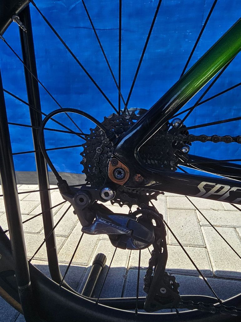 Używany Specialized Tarmac Shimano Ultegra 2023 Road & Gravel — zdjęcie 18 z 27