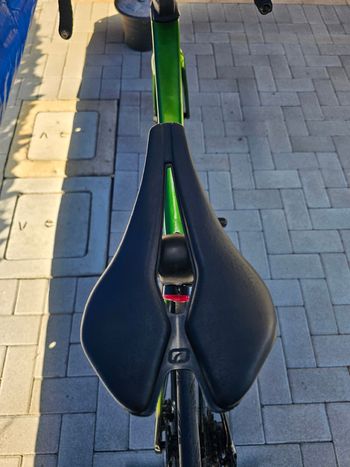 Używany Specialized Tarmac Shimano Ultegra 2023 Road & Gravel — zdjęcie 24 z 27