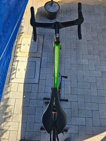 Używany Specialized Tarmac Shimano Ultegra 2023 Road & Gravel — zdjęcie 25 z 27