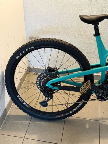 Used Propain Tyee CF 29 Highend 2022 2022 Mountainbike, Blue — image 3 of 6