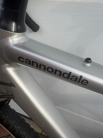 Used Cannondale Topstone Apex 1 2025 2025 Road & Gravel, White — image 7 of 21