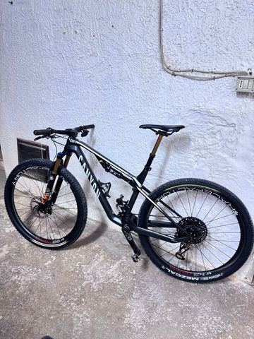Tweedehands Canyon Lux CF 6 2021 2021 Mountainbike — afbeelding 6 van 7