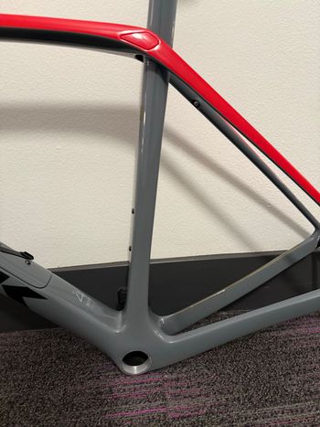 Used Trek Domane SL Disc Frameset 2021 Frameset 2021 Road & Gravel, Light Gray — image 6 of 13