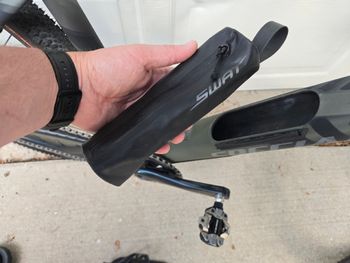 Used Specialized Diverge Comp Carbon 2022 2022 Road & Gravel, Green — image 4 of 8