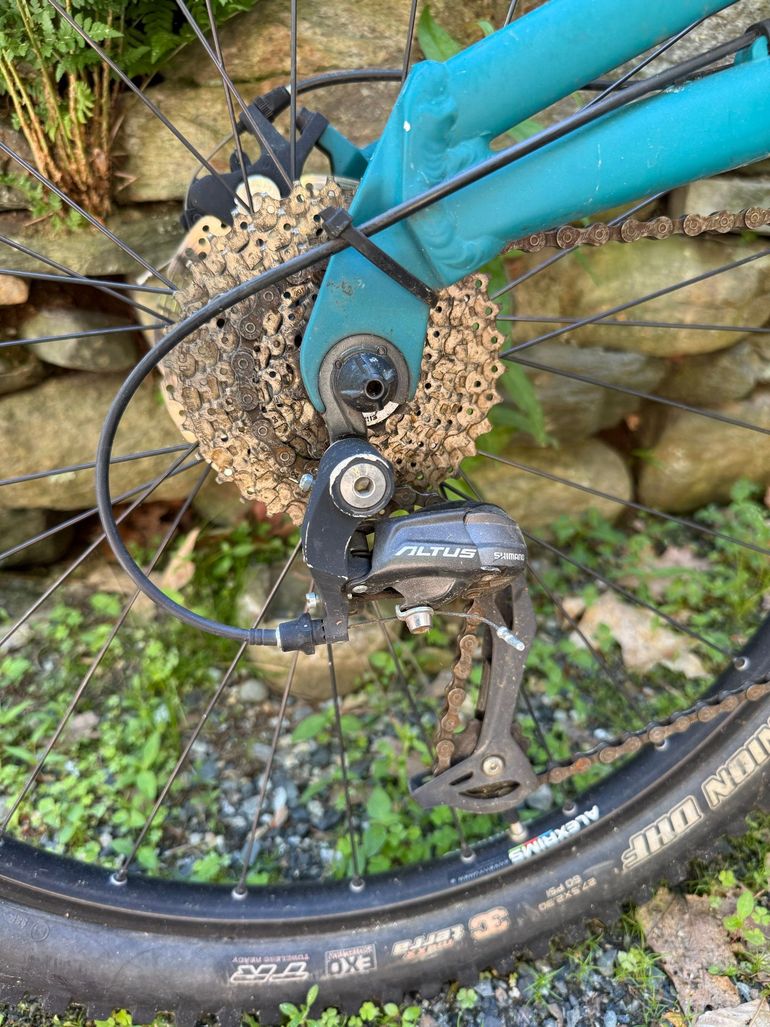 Used Diamondback Atroz 1 2023 2023 Mountainbike, Blue, 27.5 — image 3 of 7