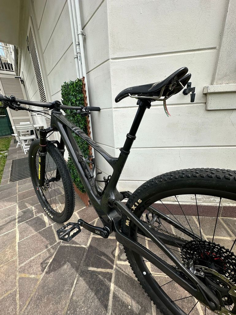 Used Scott Spark RC World Cup EVO TR 2024 2024 Mountainbike, Black, 29 — image 10 of 13