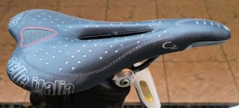 Used Specialized Roubaix Comp Compact 2010 2010 Road & Gravel, White — image 4 of 6