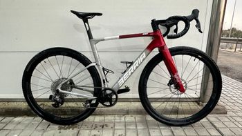Used Berria NAII BR APEX XPLR AXS 2025 2025 Road & Gravel