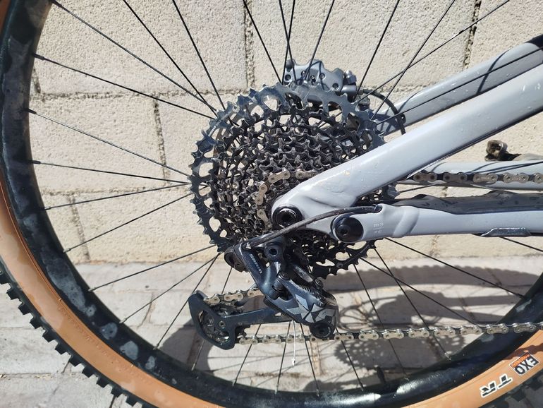 Używany Specialized Turbo Levo SL 2 Comp Alloy 2025 2025 Mountainbike — zdjęcie 3 z 9