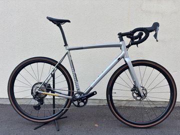 Gebrauchtes Specialized Crux DSW 2026 2026 Road & Gravel, Hellgrau — Bild 1 von 9