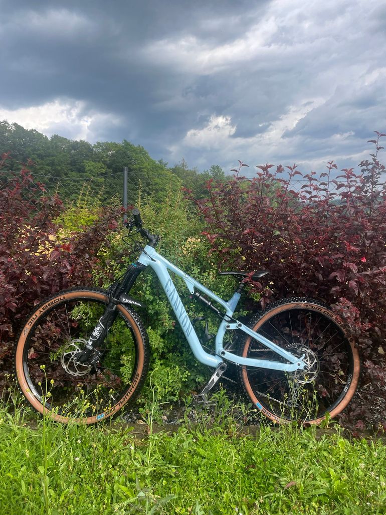 Używany Canyon Neuron 6 2023 2023 Mountainbike — zdjęcie 1 z 10