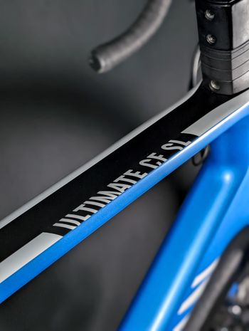 Used Canyon Ultimate CF SL Disc 8.0 Di2 Aero 2020 2020 Road & Gravel, Blue — image 12 of 21