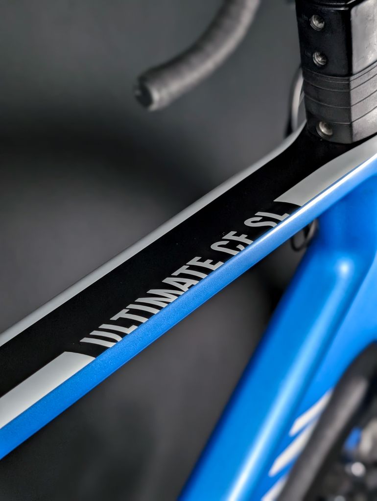 Used Canyon Ultimate CF SL Disc 8.0 Di2 Aero 2020 2020 Road & Gravel, Blue — image 12 of 21