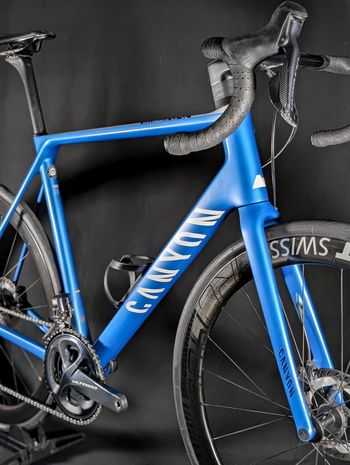 Used Canyon Ultimate CF SL Disc 8.0 Di2 Aero 2020 2020 Road & Gravel, Blue — image 7 of 21