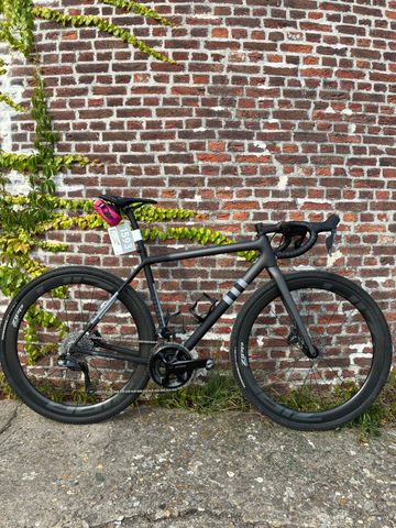 Used Specialized Crux Comp 2022 2022 Road & Gravel, Black — image 2 of 4