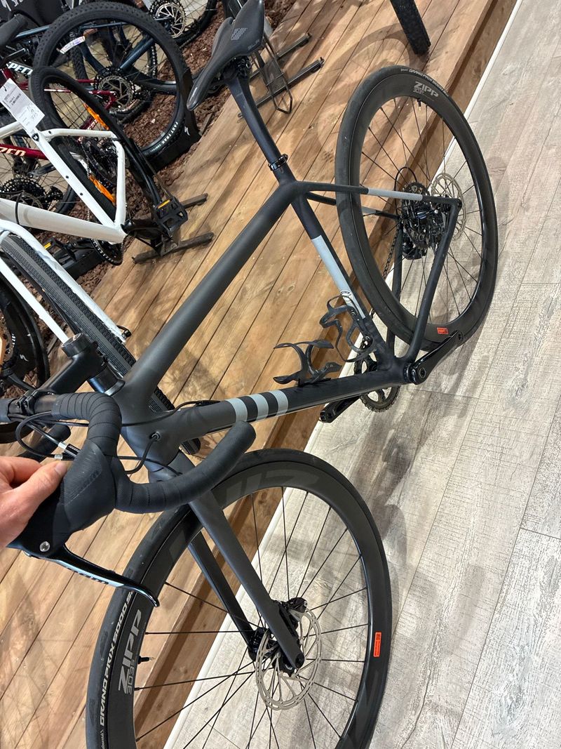 Used Specialized Crux Comp 2022 2022 Road & Gravel, Black — image 4 of 4