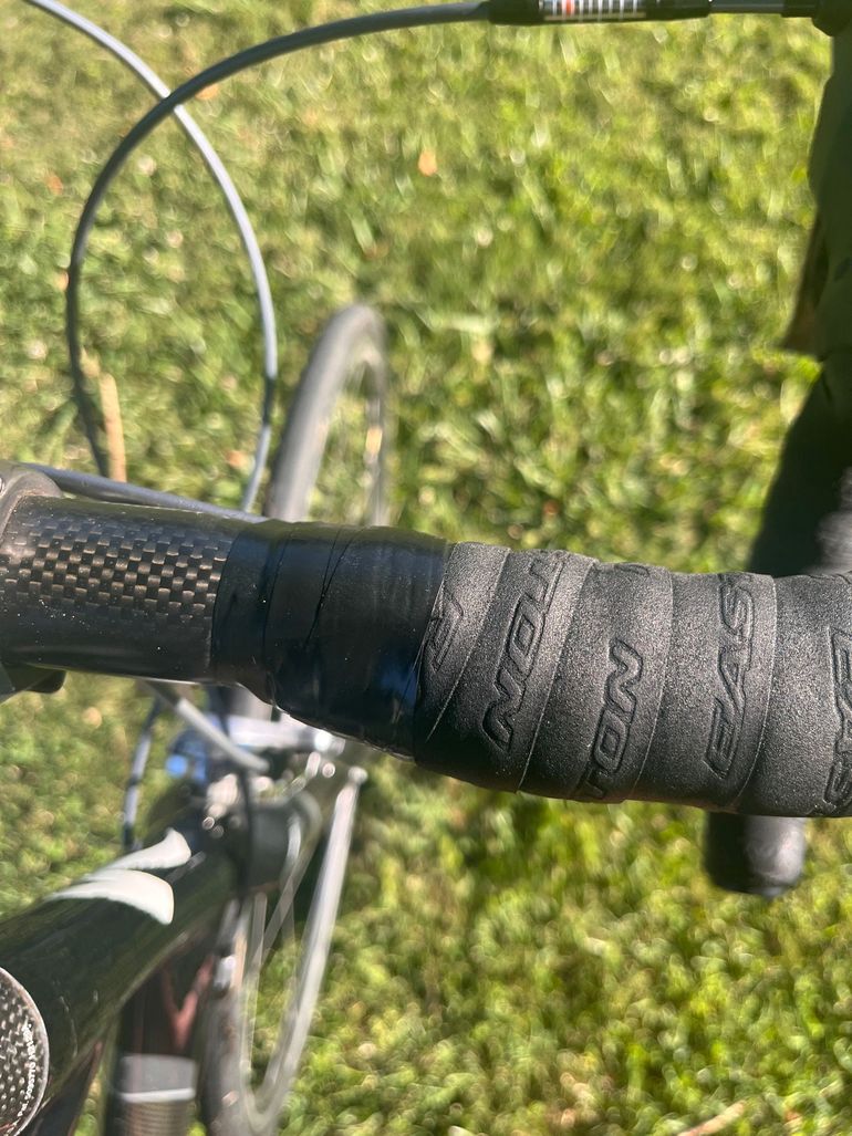 Used Specialized Roubaix Shimano Dura Ace 2012 Road & Gravel, Black — image 9 of 10