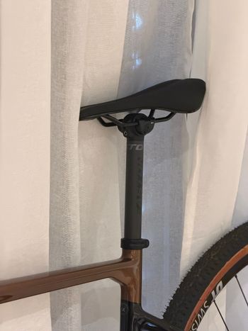 Used Focus ATLAS 8.9 2023 2023 Road & Gravel, Black — image 3 of 6