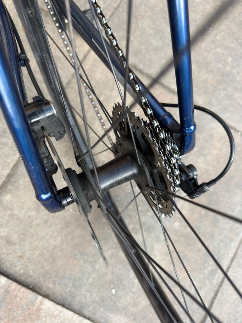 Used Giant Contend AR 1 2024 2024 Road & Gravel, Blue — image 25 of 27