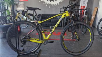 Použité Giant XTC Advanced 29 1 2020 2020 Mountainbike — obrázek 2 z 13