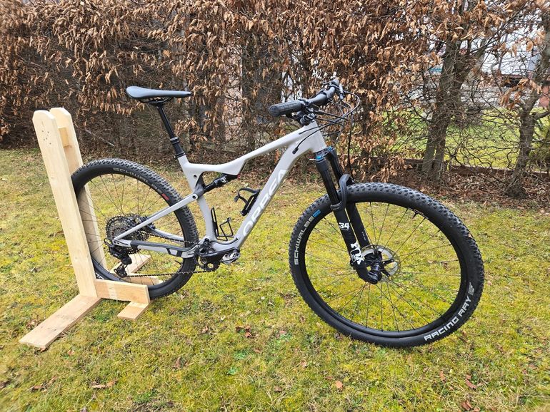 Gebrauchtes Orbea OIZ H10 TR 2022 2022 Mountainbike, Hellgrau, 29 — Bild 1 von 14