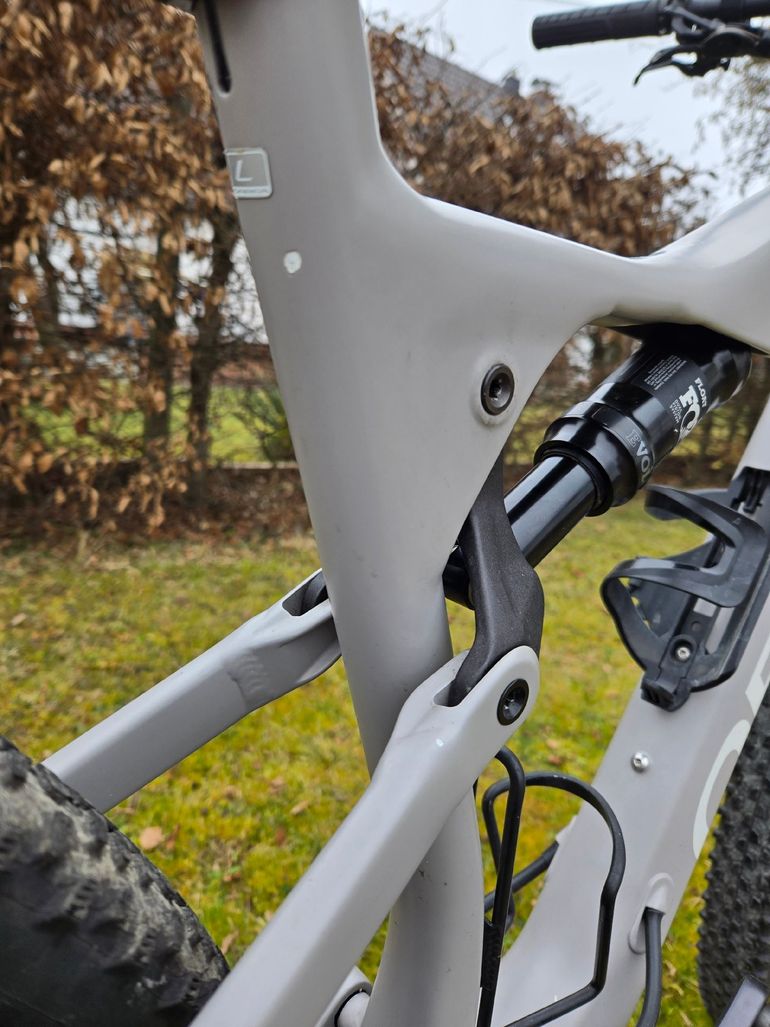 Gebrauchtes Orbea OIZ H10 TR 2022 2022 Mountainbike, Hellgrau, 29 — Bild 9 von 14