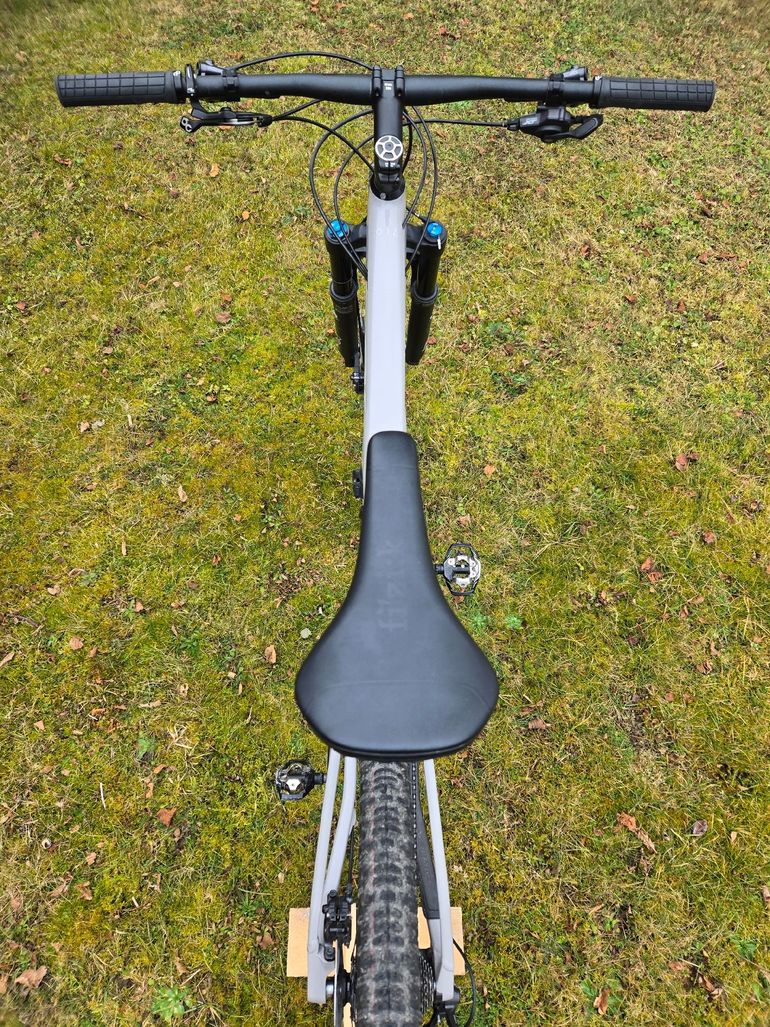 Gebrauchtes Orbea OIZ H10 TR 2022 2022 Mountainbike, Hellgrau, 29 — Bild 5 von 14