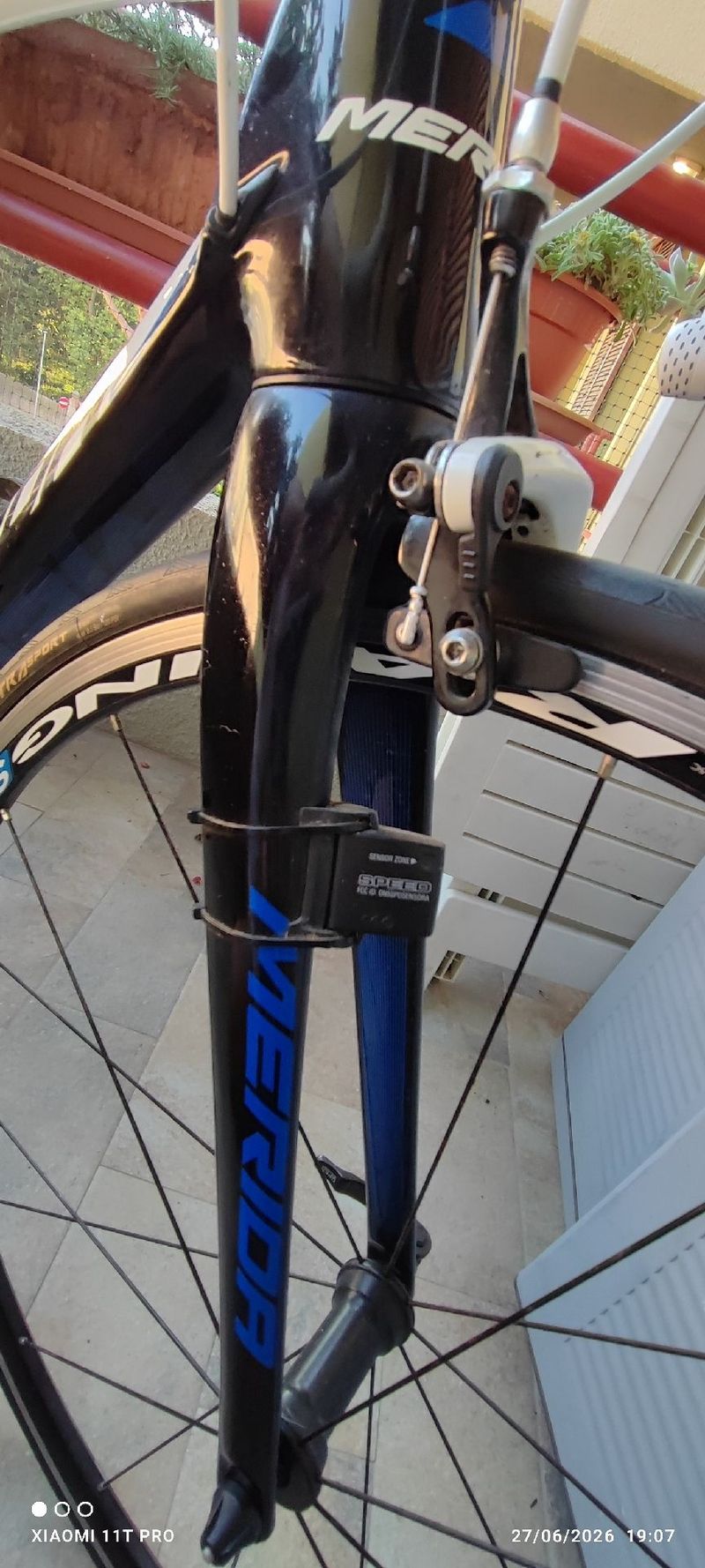 Used Merida Scultura Shimano 105 2015 Road & Gravel, White — image 9 of 9