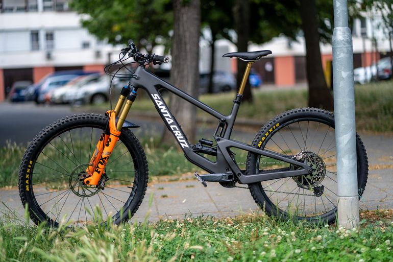 Używany Santa Cruz NOMAD S / Carbon C 2023 2023 Mountainbike — zdjęcie 5 z 5