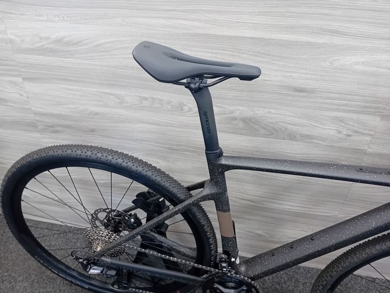Used Scott Addict Gravel 40 2024 2024 Road & Gravel, Black — image 4 of 5