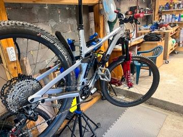 Tweedehands Privateer 161 GX 2021 2021 Mountainbike — afbeelding 3 van 3