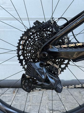 Used Giant Trance X Advanced, E+ Elite 1 2023 2023 Mountainbike, Black, 27.5 — image 7 of 18