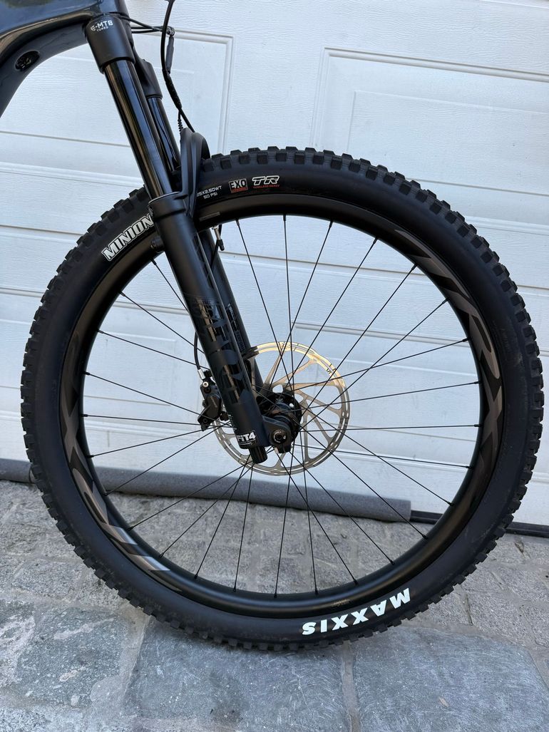 Used Giant Trance X Advanced, E+ Elite 1 2023 2023 Mountainbike, Black, 27.5 — image 12 of 18