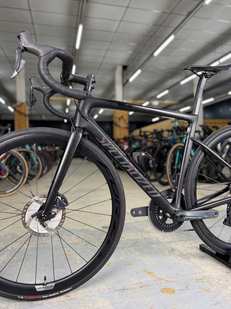 Used Specialized Tarmac SL6 Pro Di2 Carbon 2020 Road & Gravel, Black — image 15 of 22