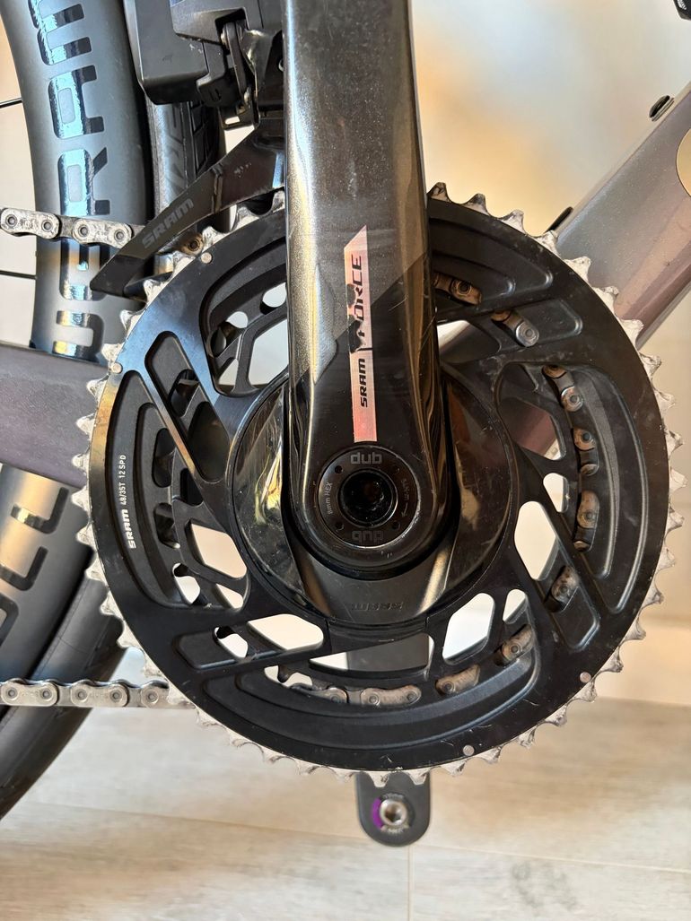 Używany Cannondale SuperSix EVO 1 2023 2023 Road & Gravel — zdjęcie 9 z 10