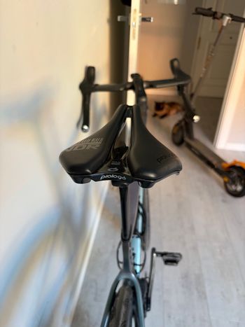 Używany Cannondale SuperSix EVO 1 2023 2023 Road & Gravel — zdjęcie 8 z 10