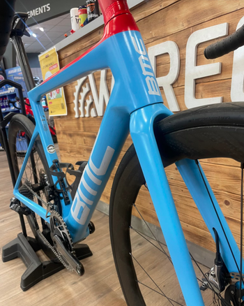 Używany BMC Teammachine SLR 01 ONE 2024 2024 Road & Gravel — zdjęcie 3 z 5