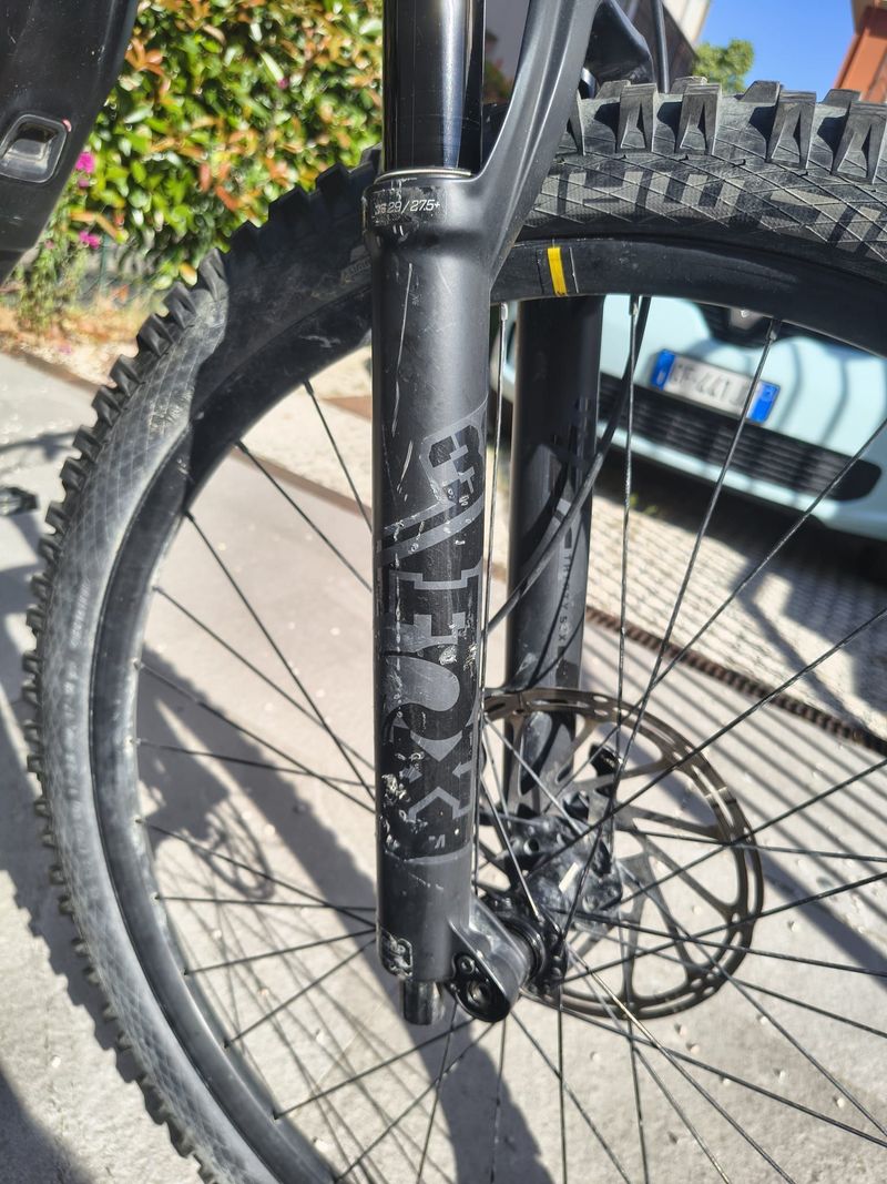Thok MIG-R 2022 2022 Mountainbike de segunda mano, Negro — imagen 8 de 11