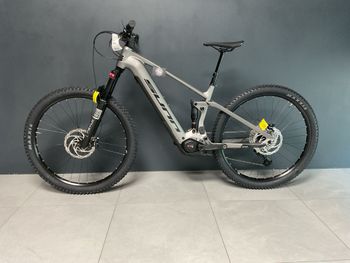 Używany SUNN CHARGER S1 800 2026 2026 Mountainbike — zdjęcie 8 z 10