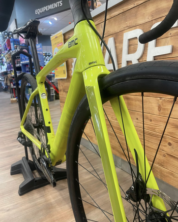 Używany BMC Roadmachine X TWO 2023 2023 Road & Gravel — zdjęcie 3 z 5