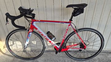 Focus Izalco SRAM Red eTap AXS 2022 Road & Gravel usato
