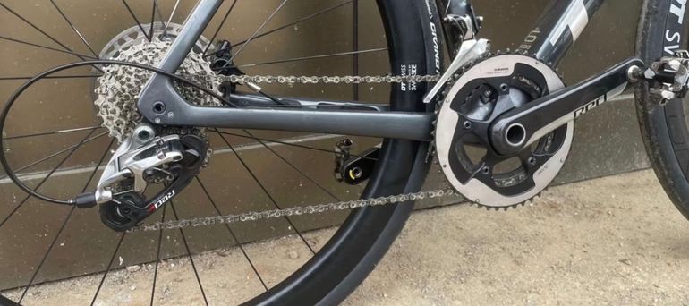 Used Trek Émonda SL 6 Disc 2022 2022 Road & Gravel, Light Gray — image 3 of 8